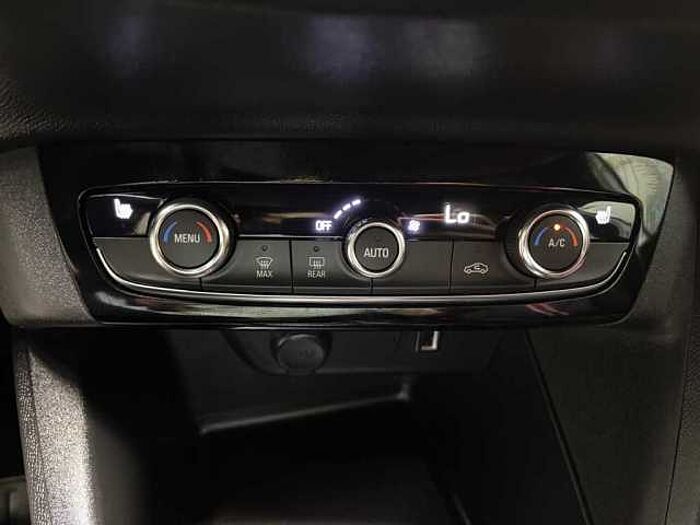 Opel Corsa GS Rückfahrkamera Sitzheizung LED CarPlay PDC