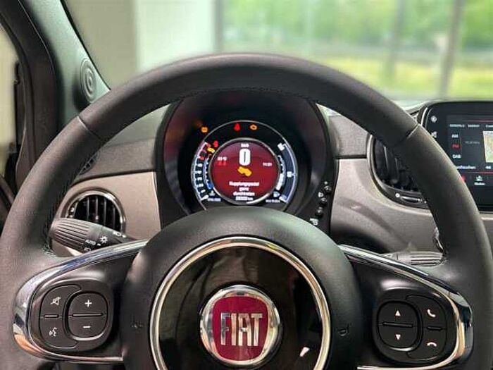 Fiat 500 1.0 GSE Klimaautomatik Panoramadach Navi PDC hinten