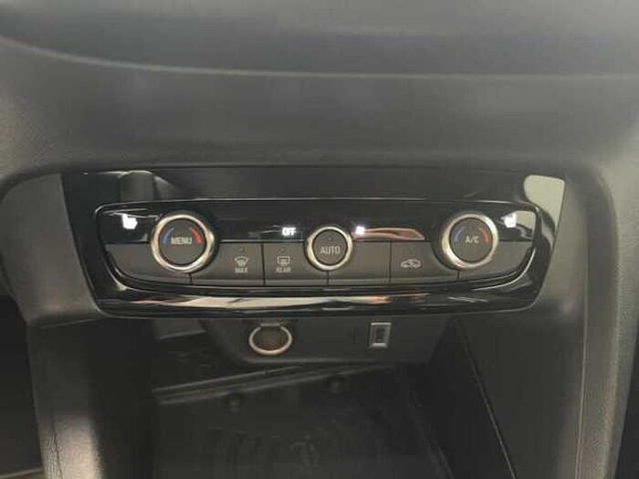 Opel Corsa GS Sitz&Lenkradheiz PDC Rückfahrkamera Navi
