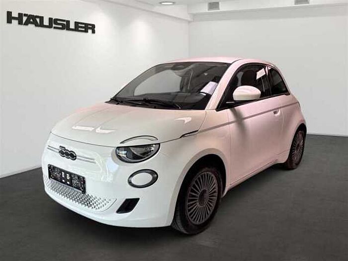 Fiat 500e Neuer 500 Klimaautomatik CarPlay Verkehrsschilderkennung