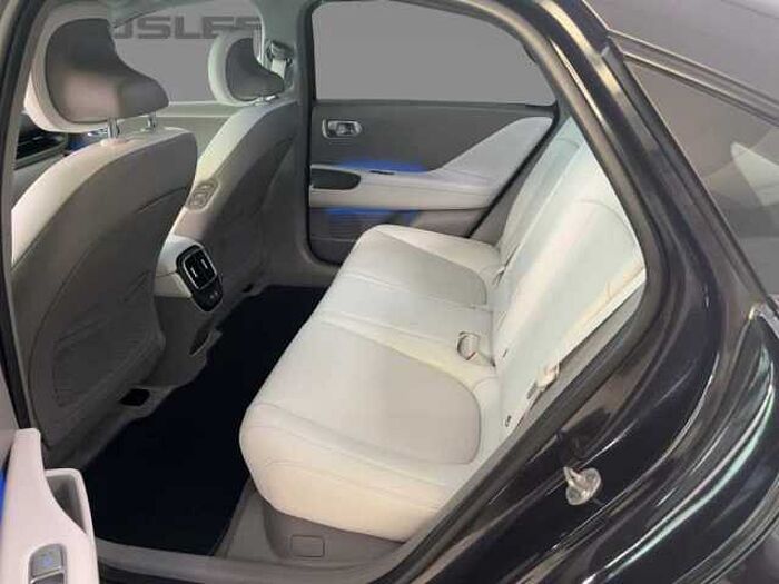 Hyundai IONIQ 6 Uniq 77kWh 4WD Kamera Sitzbelüftung Schiebedach