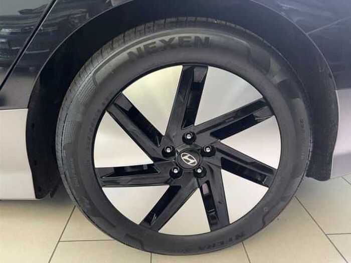 Hyundai IONIQ 6 Uniq 77kWh 4WD Kamera Sitzbelüftung Schiebedach