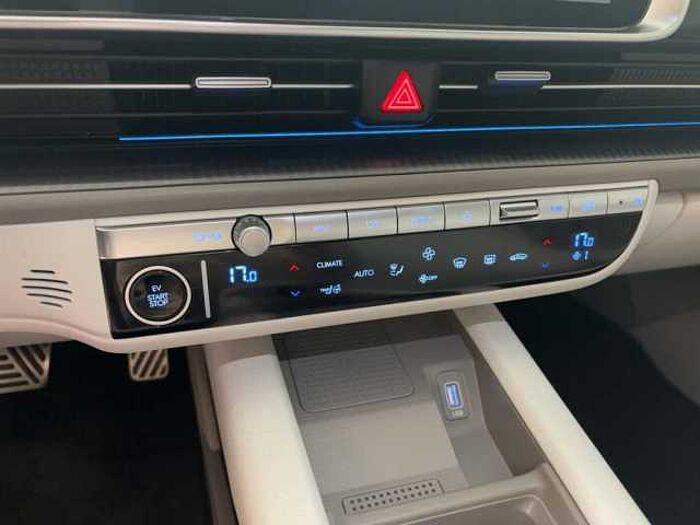 Hyundai IONIQ 6 Uniq 77kWh 4WD Kamera Sitzbelüftung Schiebedach