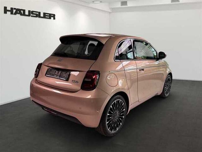Fiat 500e La Prima 3+1 Leder Panorama LED Sitzheizung Kamera