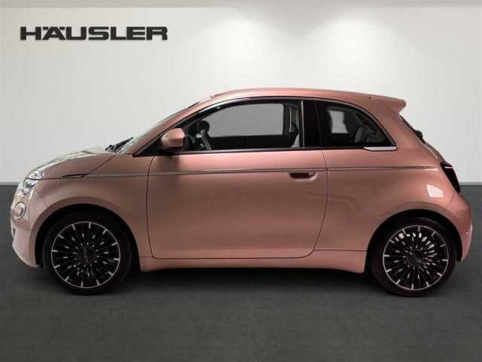Fiat 500e La Prima 3+1 Leder Panorama LED Sitzheizung Kamera
