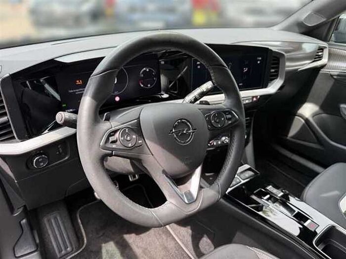 Opel Mokka Ultimate Automatik *Navi* *Rückfahrkamera* *Keyless-Go* *PDC* *SHZ* *Tempo