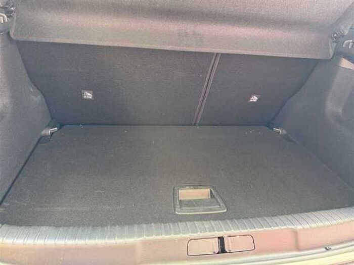 Opel Mokka 1,2 GS mit RFK, SHZ, Navi