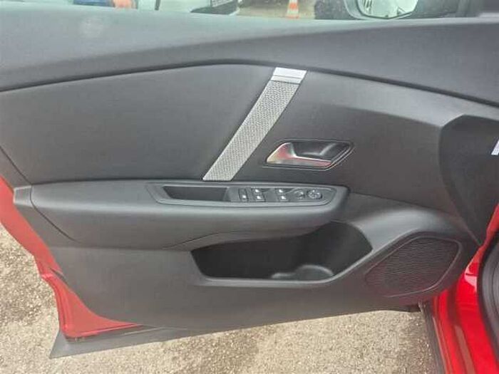 Citroen C4 Max Headup Display* Kamera* Sitzheizung*