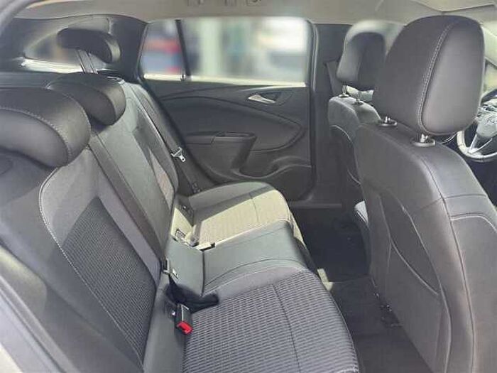 Opel Astra ELEGANCE Parkpilot Sitzheizung Klimaautomatik