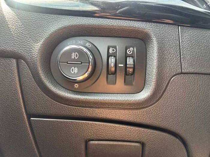 Opel Astra ELEGANCE Parkpilot Sitzheizung Klimaautomatik