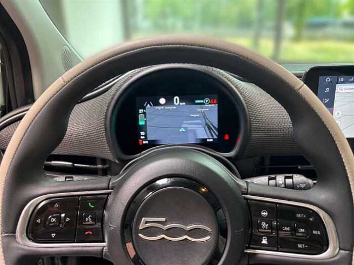 Fiat 500e La Prima PDC Kamera LED Navi Abstandstempomat