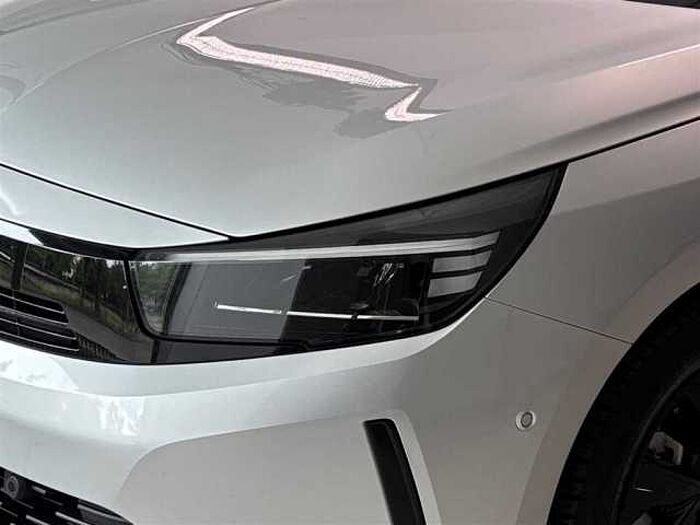 Opel Corsa 1.2 PDC Rückfahrkamera Klimaanlage LED