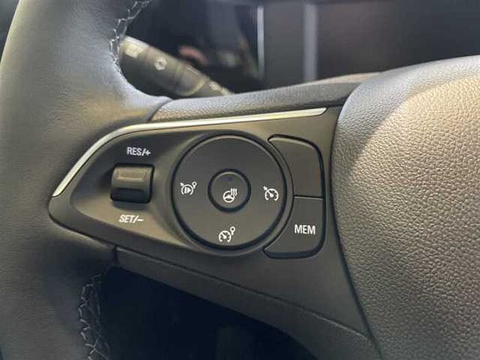 Opel Mokka 1.2T Elegance Navi, Sitzheiz., Klima,