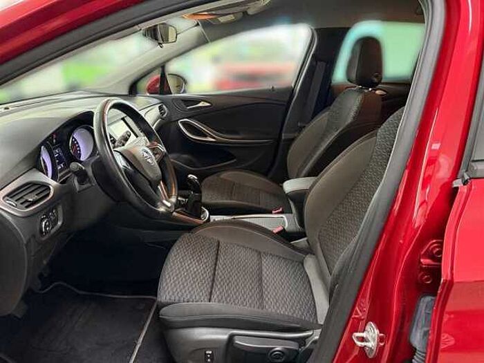 Opel Astra Edition 1.2 Navi Kamera PDC SHZ LHZ 145 PS