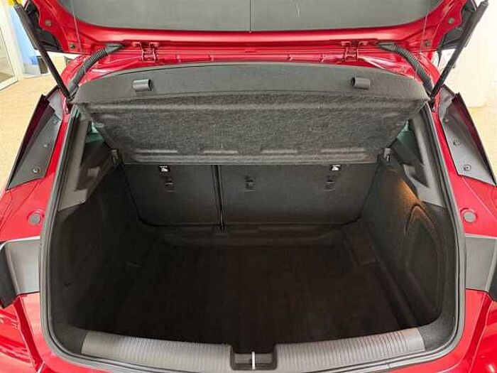 Opel Astra Edition 1.2 Navi Kamera PDC SHZ LHZ 145 PS