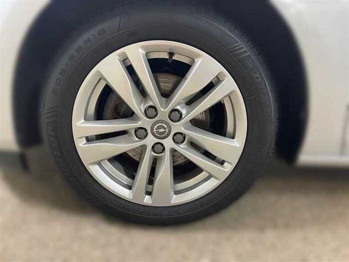 Opel Astra ST 1.2T Navi PDC SHZ LHZ