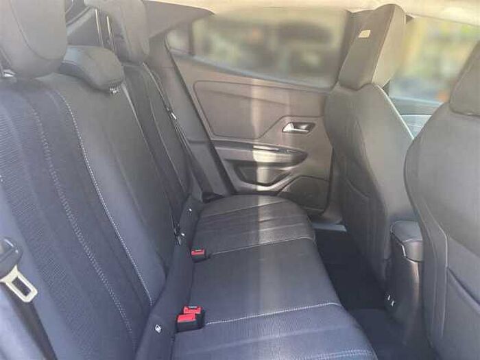 Opel Mokka Elegance 1.2T Kamera, Sitzheiz. , Klimaaut. ,