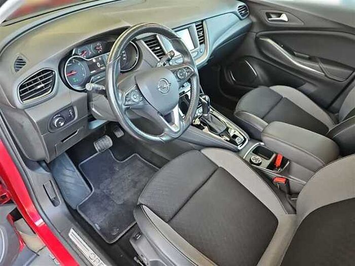Opel Grandland X 1.2T AT Inno. LED Klimaauto Keyless el. Heckklappe