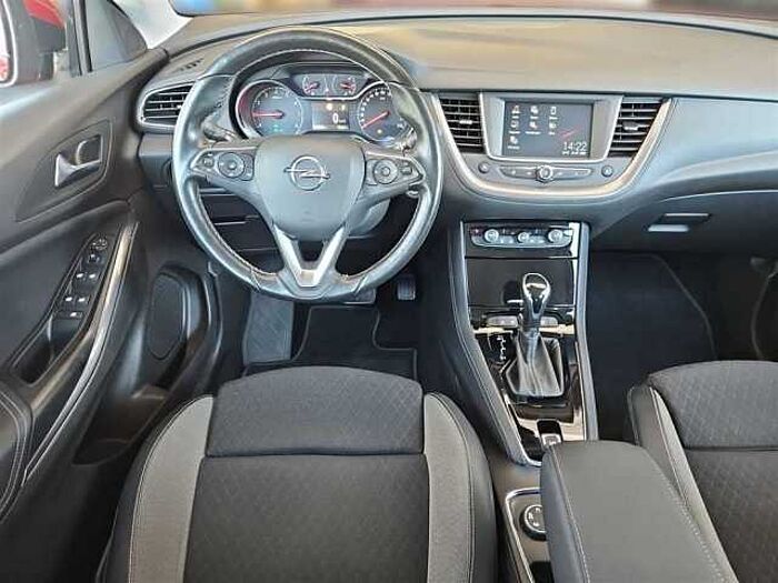 Opel Grandland X 1.2T AT Inno. LED Klimaauto Keyless el. Heckklappe