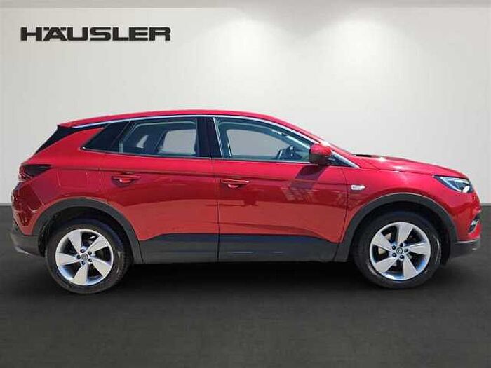 Opel Grandland X 1.2T AT Inno. LED Klimaauto Keyless el. Heckklappe