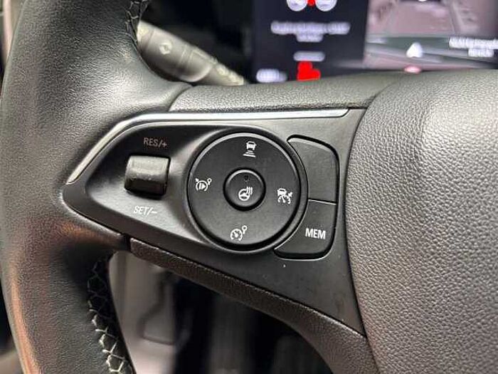 Opel Mokka Ultimate1.2 Alcantara Kamera Sitzheizung LED Navi