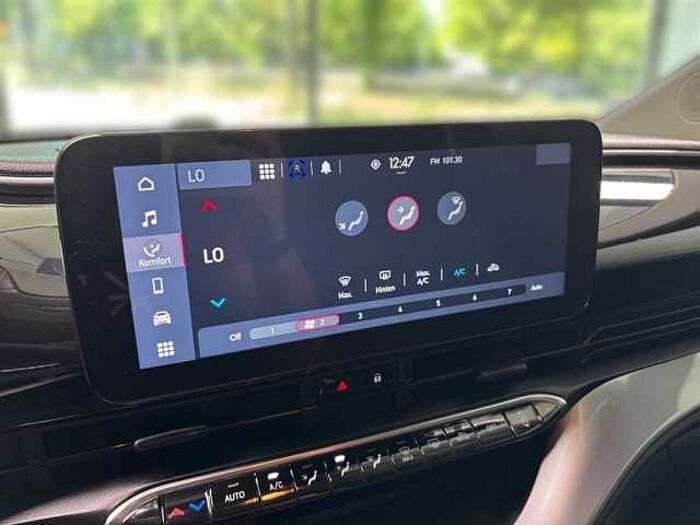 Fiat 500e Klimaanlage Tempomat Verkehrsschilderkennung