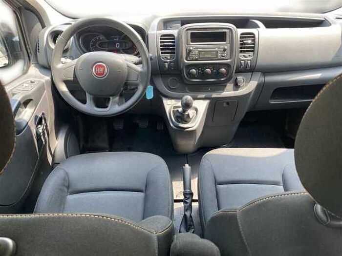 Fiat Talento 1.6 Klima Kamera PDC AHK 9 Sitze