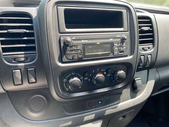 Fiat Talento 1.6 Klima Kamera PDC AHK 9 Sitze