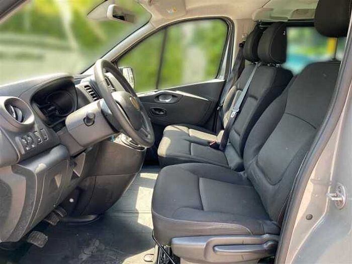 Fiat Talento 1.6 Klima Kamera PDC AHK 9 Sitze