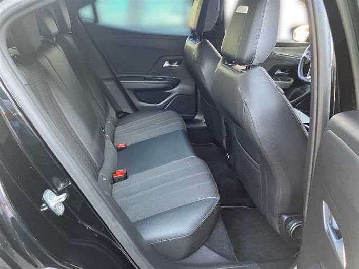 Opel Mokka 1.2T AT Elegance LED PDC Kamera Navi Sitz+Lenkradheizung