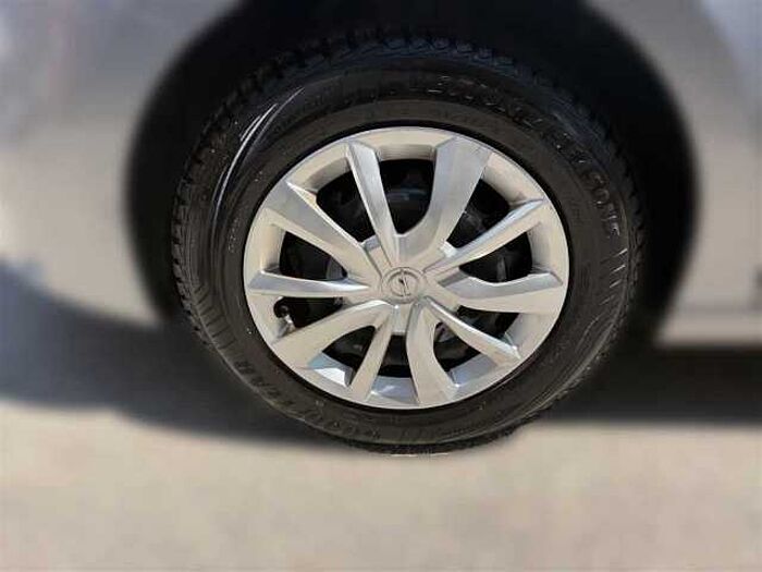 Opel Corsa 1.2 Edition PDC Bluetooth Sitzheizung Tempomat Klima