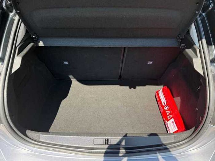 Opel Corsa 1.2 Edition PDC Bluetooth Sitzheizung Tempomat Klima