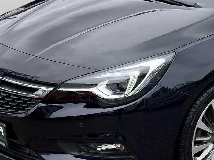Opel Astra 1.4T AT Ultimate AHK Glasdach LED ACC Navi Kamera
