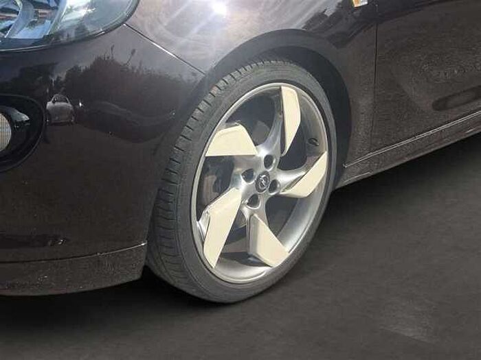 Opel Adam 1.0 Turbo Slam