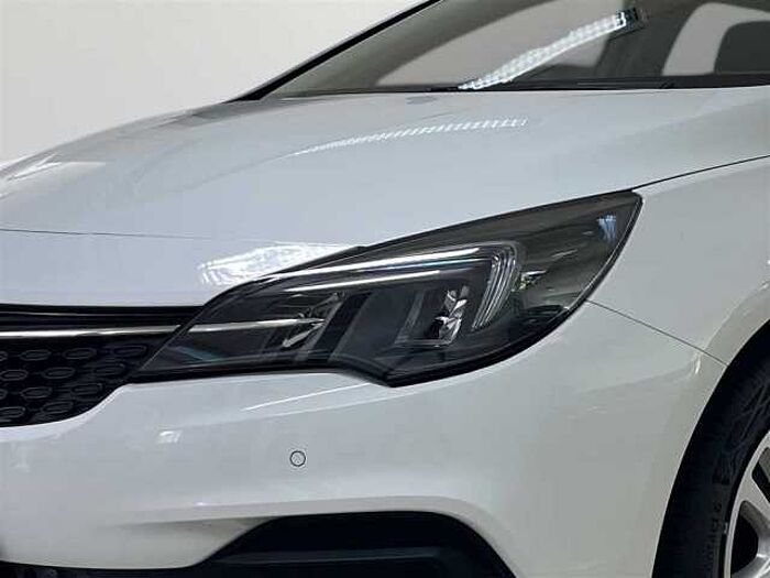 Opel Astra ST 1.2T Kamera PDC SHZ 145 PS