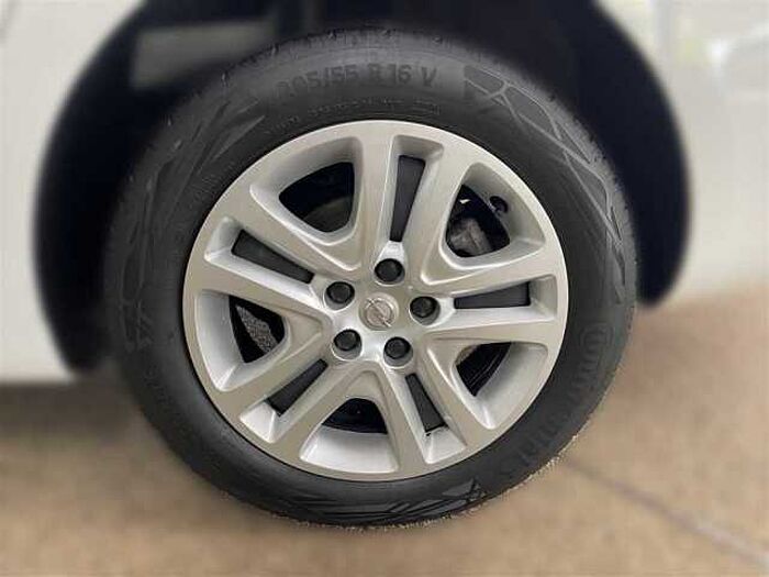 Opel Astra ST 1.2T Kamera PDC SHZ 145 PS