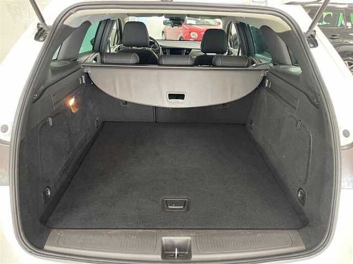 Opel Astra ST 1.2T Kamera PDC SHZ 145 PS