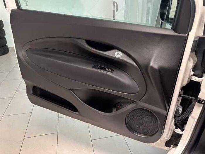 Fiat 500e PDC Rückfahkamera Sitzheizung KeyLess Navi