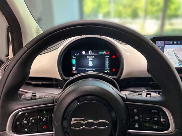 Fiat 500e PDC Rückfahkamera Sitzheizung KeyLess Navi