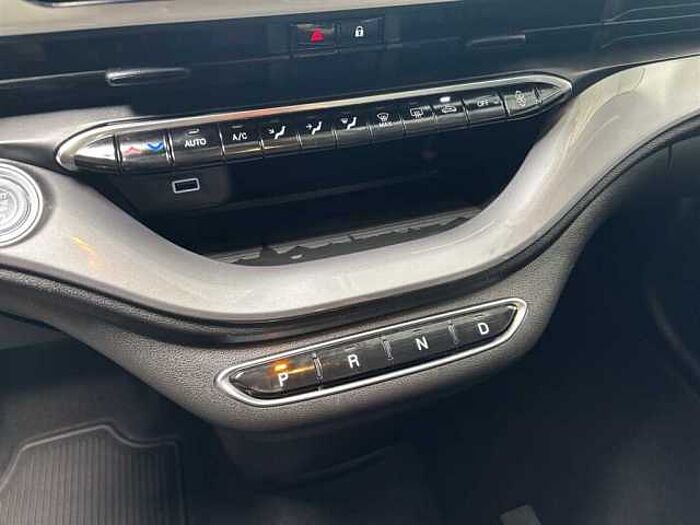Fiat 500e PDC Rückfahkamera Sitzheizung KeyLess Navi