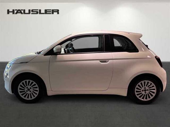 Fiat 500e PDC Rückfahkamera Sitzheizung KeyLess Navi