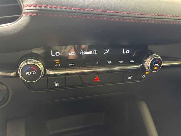 Mazda 3 Homura PDC Rückfahrkamera Klimaautomatik LED KeyLess Navi