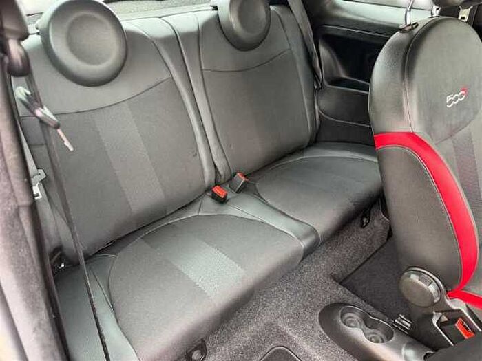 Fiat 500 1.2 Sport PDC Klima Bluetooth 16' Alufelgen schwarz