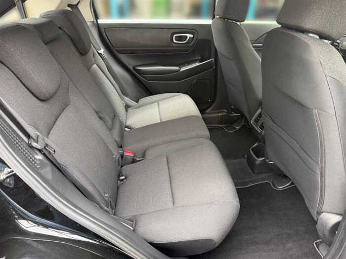 Honda HR-V 1.5 Hybrid CVT Elegance Navi PDC Kamera Sitzheizung
