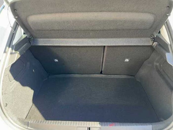 Opel Corsa 1.2 Edition Sitz-u. Lenkradheizung PDC Bletooth Klima Isofix Ganzjahresre