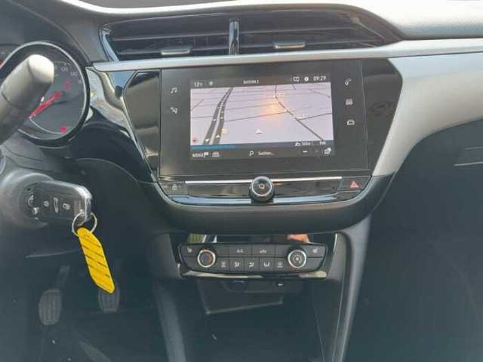 Opel Corsa Edition 1.2 Navi PDC Sitz-u. Lenkradheizung Klima CarPlay Isofix Lichtsen