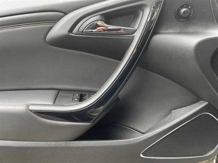 Opel Cascada 1.4 Turbo Innovation PDC Klimaautomatik elektrisches Verdeck Sitz-u.Lenk