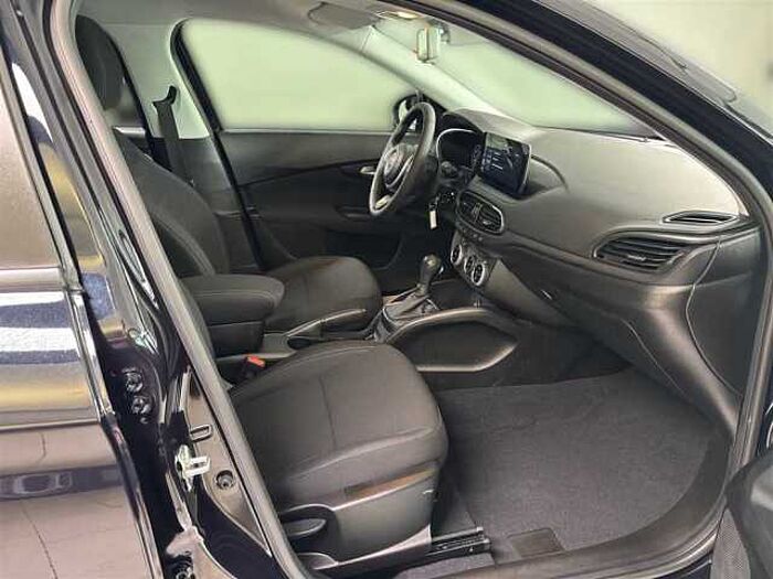 Fiat Tipo Hybrid PDC Rückfahrkamera Klimaautomatik Verkehrsschlderkennung