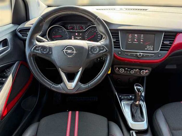 Opel Crossland X GS 1.2 PDC Kamera LED Sitz-u. Lenkradheizung Bluetooth Isofix Licht