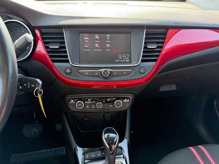 Opel Crossland X GS 1.2 PDC Kamera LED Sitz-u. Lenkradheizung Bluetooth Isofix Licht